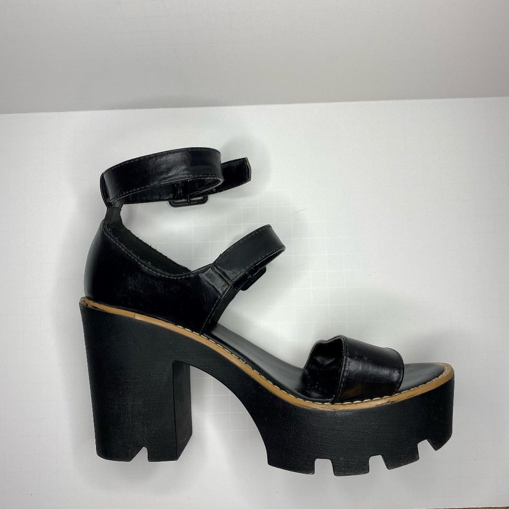 Black Sandals